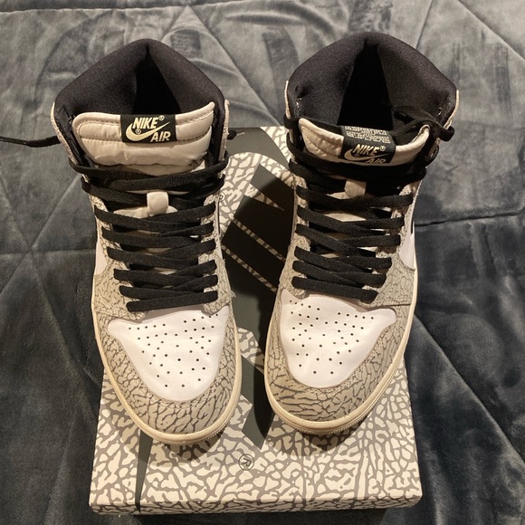 Nike Other - Nike Air Jordan 1 Retro High